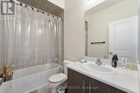 75 Puisaya Drive Richmond Hill ON L4E 1L2