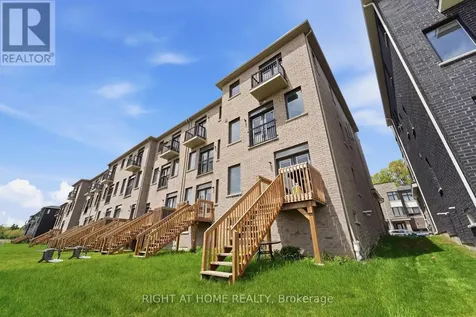 75 Puisaya Drive Richmond Hill ON L4E 1L2