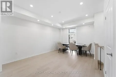 75 Puisaya Drive Richmond Hill ON L4E 1L2