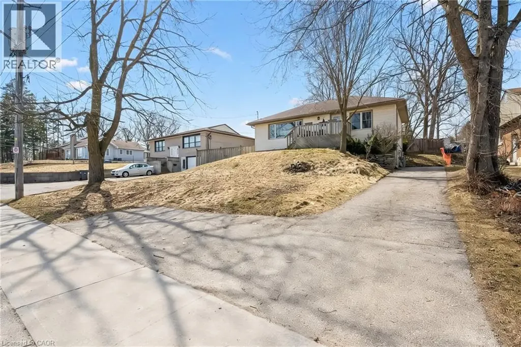 184 Stevenson Street North Guelph ON N1E 5A8
