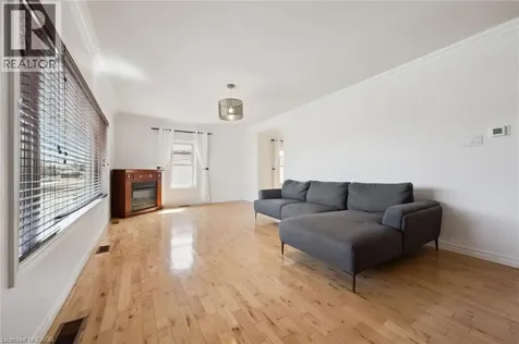 184 Stevenson Street North Guelph ON N1E 5A8