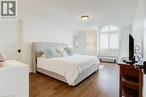 12 Nicosia Road Mount Hope ON L0R 1W0