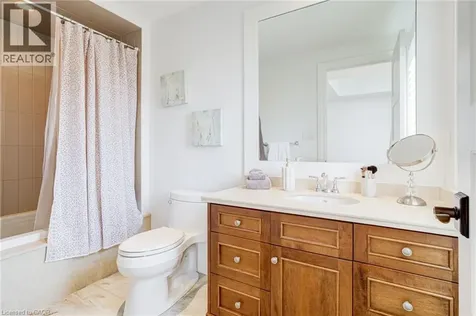 12 Nicosia Road Mount Hope ON L0R 1W0