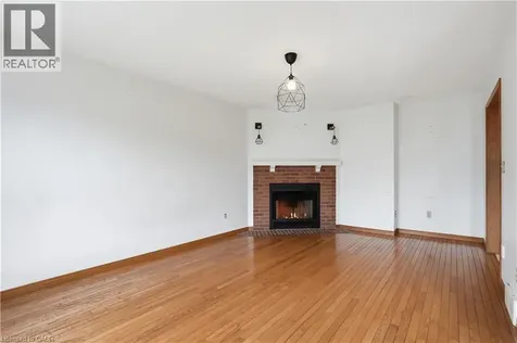 62 Dragoon Drive Hamilton ON L9B 2E4