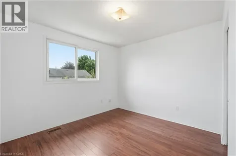 62 Dragoon Drive Hamilton ON L9B 2E4