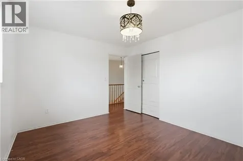 62 Dragoon Drive Hamilton ON L9B 2E4
