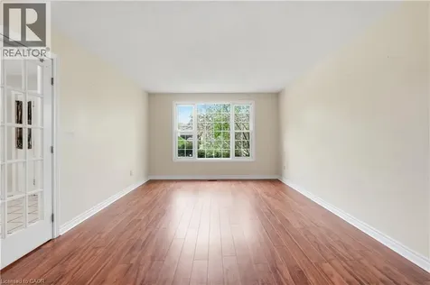 62 Dragoon Drive Hamilton ON L9B 2E4