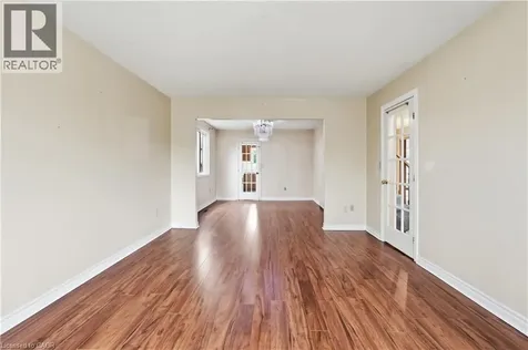 62 Dragoon Drive Hamilton ON L9B 2E4
