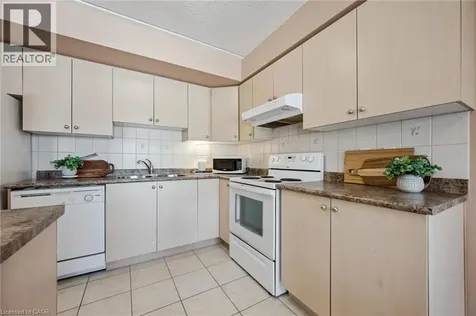 12 Holborn Drive Kitchener ON N2A 0A4