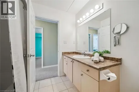 12 Holborn Drive Kitchener ON N2A 0A4