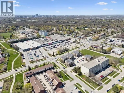 12 Holborn Drive Kitchener ON N2A 0A4