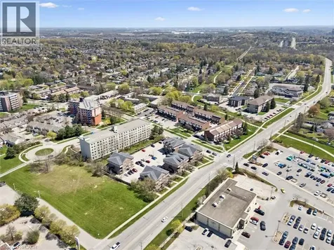 12 Holborn Drive Kitchener ON N2A 0A4