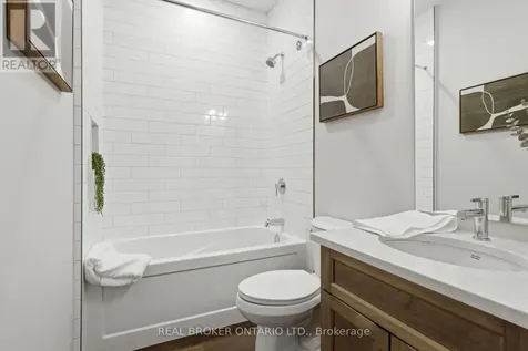 29 Weymouth Street Woolwich ON N3B 0G3