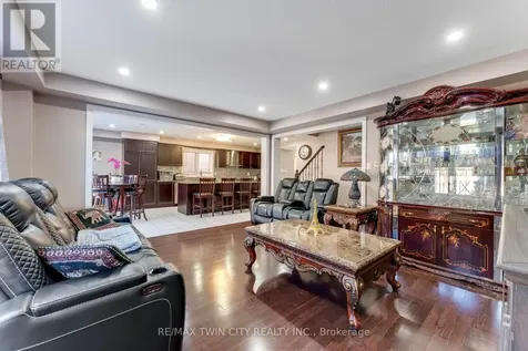 334 Apple Hill Crescent Kitchener ON N2R 0E5