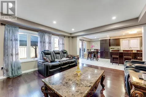 334 Apple Hill Crescent Kitchener ON N2R 0E5
