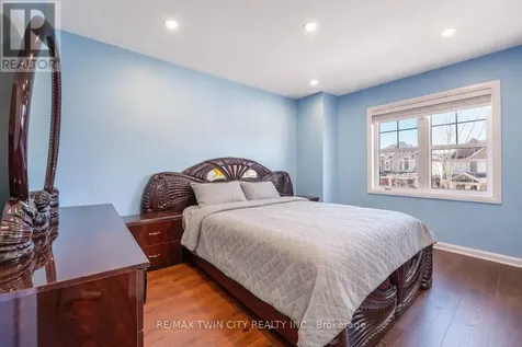 334 Apple Hill Crescent Kitchener ON N2R 0E5