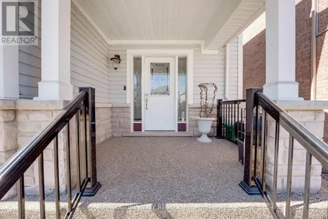 334 Apple Hill Crescent Kitchener ON N2R 0E5