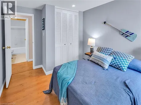 28 Underhill Crescent Kitchener ON N2A 2S8