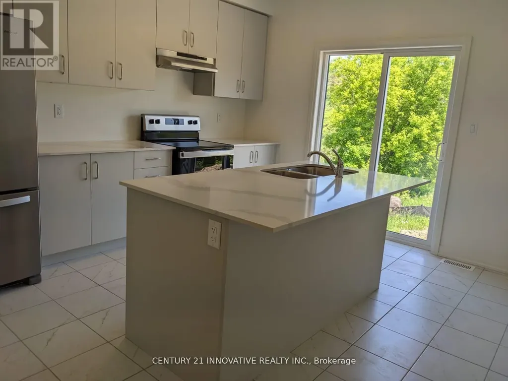 38 Lahey Crescent Penetanguishene ON L9M 0W1