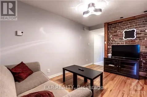 277 St Patrick Street Ottawa ON K1N 5K4