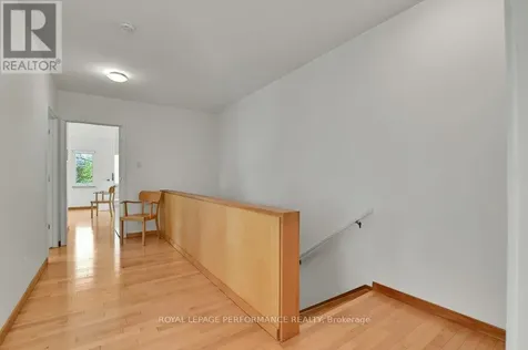 29 Mount Pleasant Avenue Ottawa ON K1S 0L7
