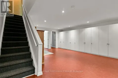 29 Mount Pleasant Avenue Ottawa ON K1S 0L7