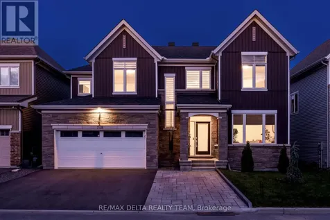 748 Vennecy Terrace Ottawa ON K1W 1H2