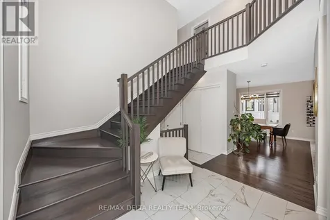 748 Vennecy Terrace Ottawa ON K1W 1H2