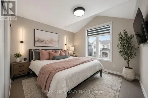 748 Vennecy Terrace Ottawa ON K1W 1H2