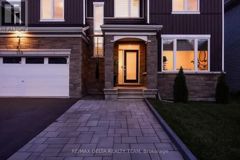 748 Vennecy Terrace Ottawa ON K1W 1H2