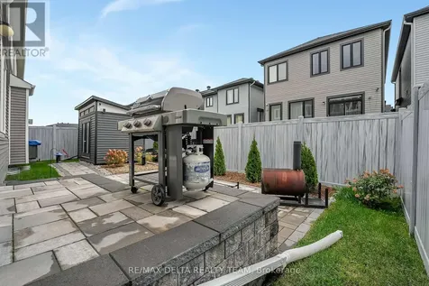 748 Vennecy Terrace Ottawa ON K1W 1H2