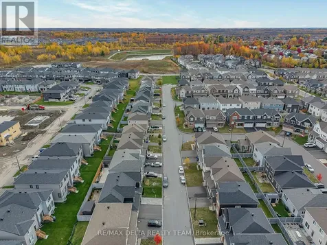 748 Vennecy Terrace Ottawa ON K1W 1H2