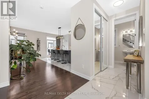 748 Vennecy Terrace Ottawa ON K1W 1H2