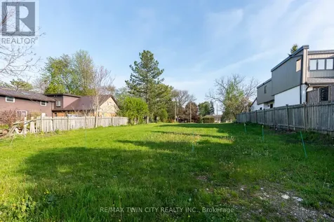 138 Riverbank Drive Cambridge ON N3H 4R6