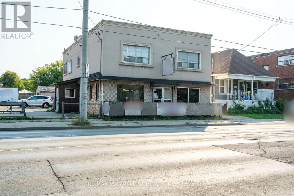 1490 Barton Street East Hamilton (homeside) ON L8H 2X2