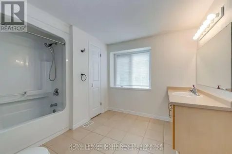 64 Templewood Drive Kitchener ON N2R 1X3