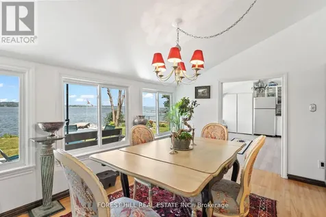 672 Hatton Avenue Selwyn ON K0L 1H0