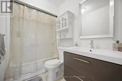 2 Parkview Drive Orangeville ON L9W 1T2