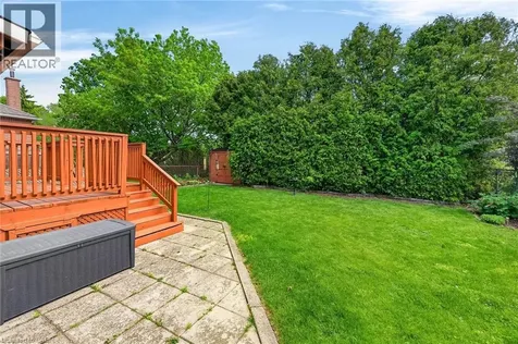 263 East 38th Street Hamilton ON L8V 4G2