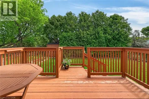 263 East 38th Street Hamilton ON L8V 4G2