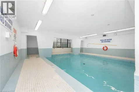 975 Warwick Court Burlington ON L7T 3Z7