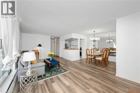 975 Warwick Court Burlington ON L7T 3Z7