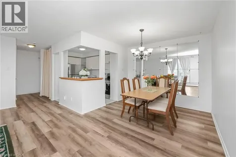 975 Warwick Court Burlington ON L7T 3Z7