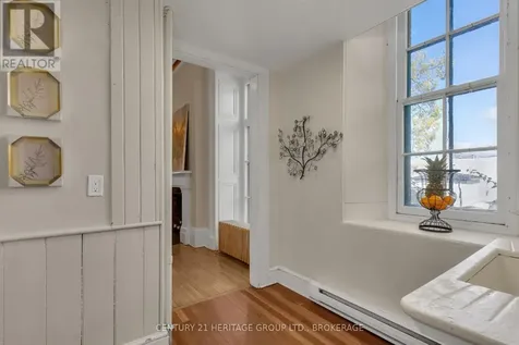 389 King Street Gananoque ON K7G 1G6