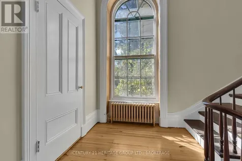 389 King Street Gananoque ON K7G 1G6