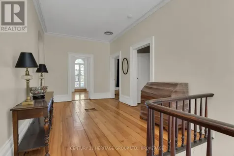389 King Street Gananoque ON K7G 1G6
