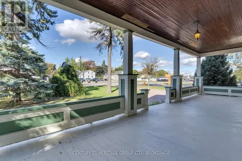 389 King Street Gananoque ON K7G 1G6