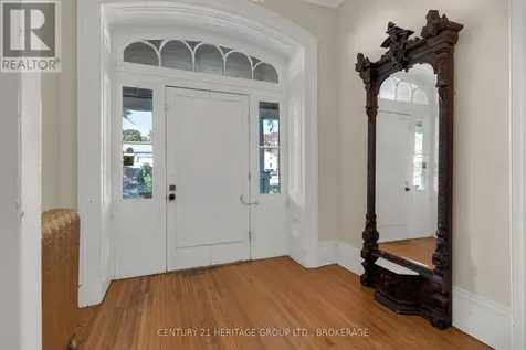 389 King Street Gananoque ON K7G 1G6