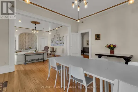 389 King Street Gananoque ON K7G 1G6