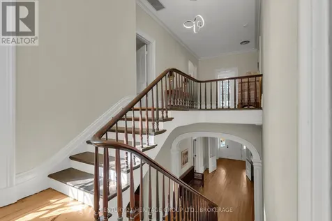 389 King Street Gananoque ON K7G 1G6